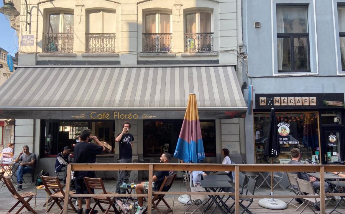 thumb_1024x663_brussels-terrace-of-a-bar2